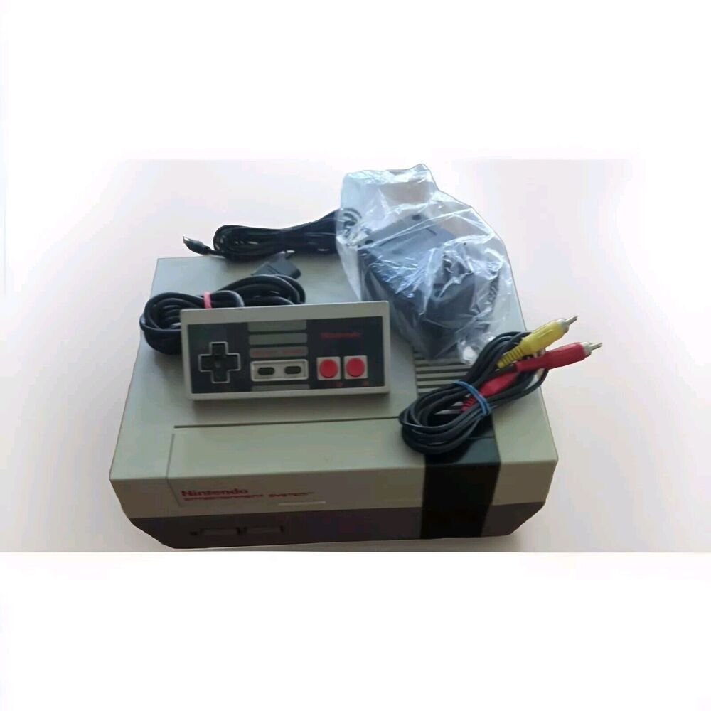 Nintendo NES-001 Console - NES - Bundle - TESTED & Working !